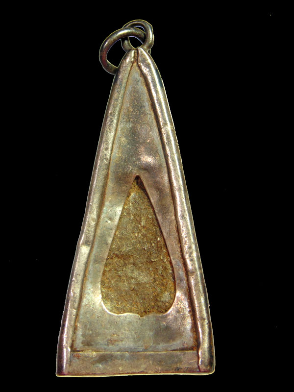 พระกรุ วัดราช 