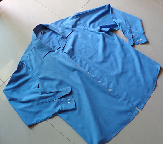 เสื้อเชิ๊ต ARROW ของแท้ เบอร์ XL คนไทยครับ , มีกระเป๋า