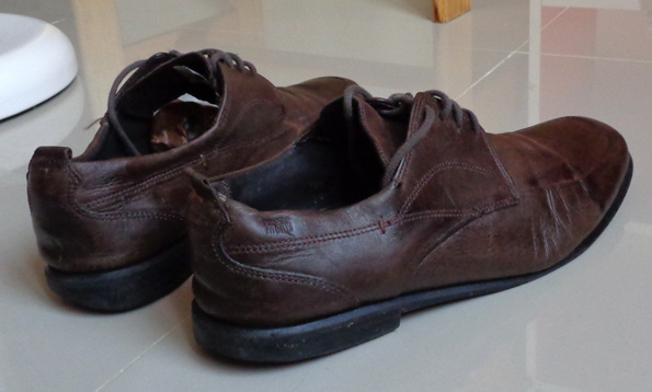 รองเท้า FRETZ ของแท้ MEN มือสอง made in SWITZERLAND