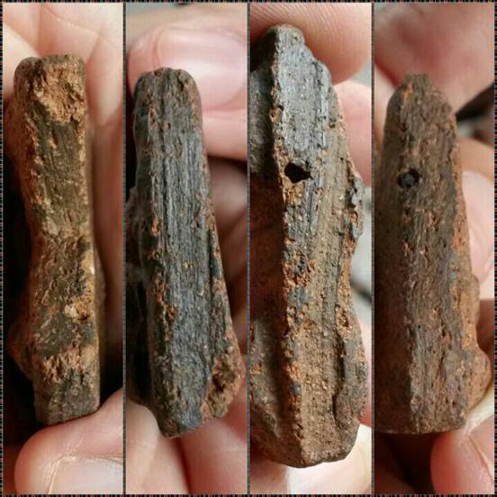 ขุนแผนพลายคู่  กรุบ้านกร่าง พิมพ์หน้ามงคลกลาง