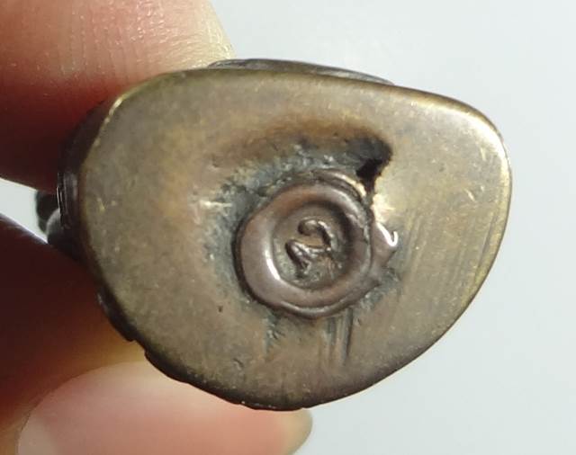 พระกริ่ง หลวงพ่อวัดเขาตะเครา 2516