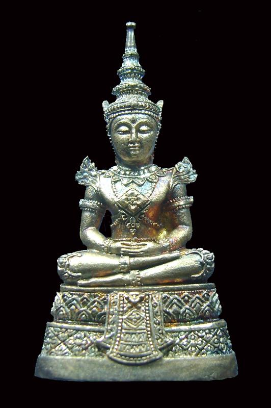  พระแก้วมรกต เนื้อเงิน กรมสรรพสามิต ครบรอบ 64 ปี วัดพระศรีรัตนศาสดาราม ปี 2539  