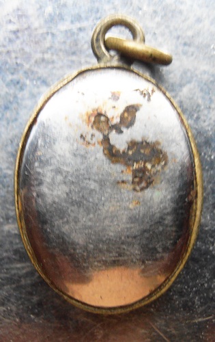 ล๊อกเก็ตหลวงพ่อแช่ม วัดฉลอง ภูเก็ต สวยๆเก่าๆครับ