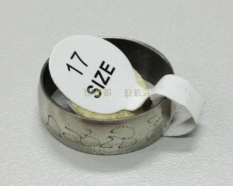 แหวน Stainless Steel หลวงพ่อเปิ่น วัดบางพระ จ.นครปฐม ขนาดเบอร์ 17 พร้อมจารรอบแหวน