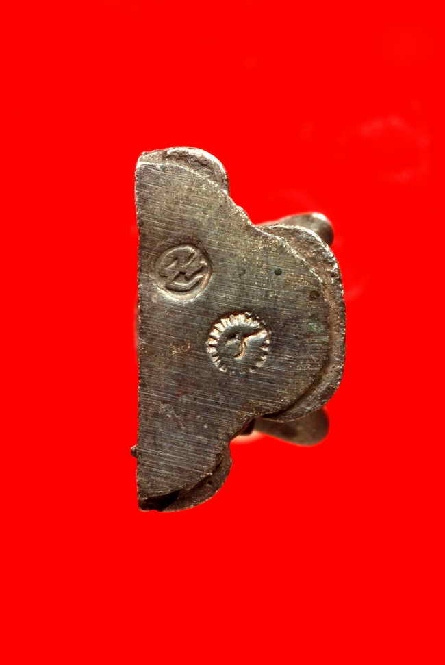 พระธรรมสามิตร(พระปฐมเทศนา) เนื้อนวะโลหะ วัดมกุฏฯ ปี2511