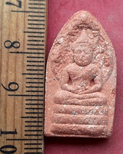 วัดใจเริ่ม 10 บาท กับ พระเนื้อดิน ..AD525