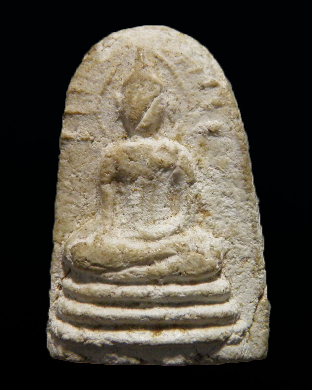 พระยอดขุนพล  หลวงพ่อแช่ม วัดดอนยายหอม จ.นครปฐม ปี 2514 เนื้อผงพุทธคุณ เป็นพระยุคต้น ของหลวงพ่อแช่ม 