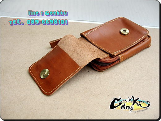  กระเป๋าหนังแท้ เอาไว้ร้อยหูเข็มขัดใส่เหน็บเอวค่ะ 