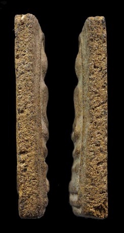 สมเด็จหลวงพ่อเเดง รุ่นเเรก สวยเดิมๆครับ