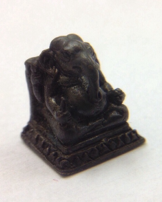 พระพิฆเนศ รุ่นพ่อให้ ศาลเจ้าพ่อหลักเมืองพระประแดง เนื้อนวะ พิมพ์เล็ก ปี51 มีโค๊ด #3