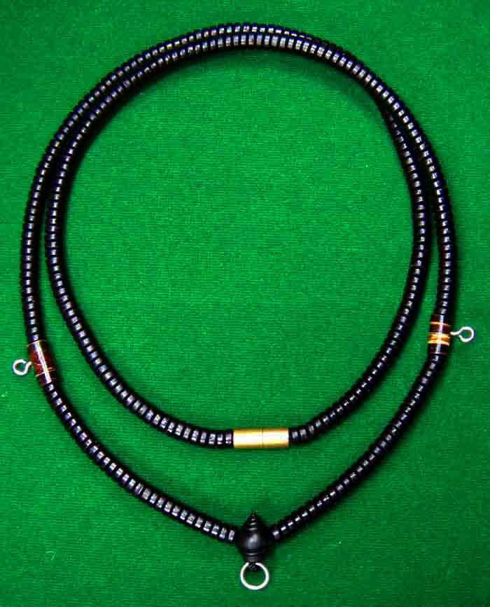 รายการด่วน ส้อยผสมกะลาตาเดียว หัวขุนไม้ดำกึง 3ห่วงเกลียวทองเหลือง เม็ดกะลาละเอียดสวยงาม