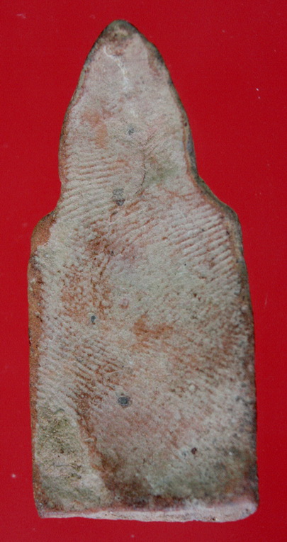 พระเนื้อดินพิมพ์สมาธี บัวสองชั้น กรุวัดเลียบ กทม. พระสวยครับ