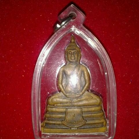 หลวงพ่อเปิ่น วัดบางพระ เคาะเดียว