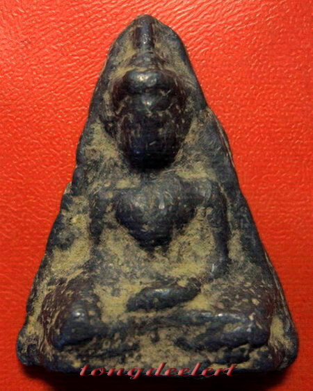 ยอดขุนพลแห่งลุ่มน้ำแม่กลอง พระท่ากระดานเนื้อตะกั่วสนิมแดง กรุท่าเสา จ.กาญจนบุรีค่ะ