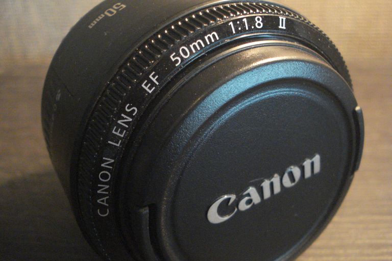 เลนส์ Canon 50mm