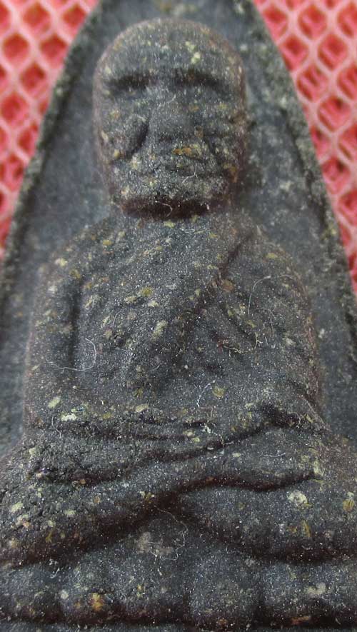 หลวงปู่ทวด วัดท่าไทร จ.สุราษฏร์ฯ ปี 2537 พิมพ์ใหญ่ เนื้อว่านกากยายักษ์ อาจารย์นอง วัดทรายขาว ปลุกเสก