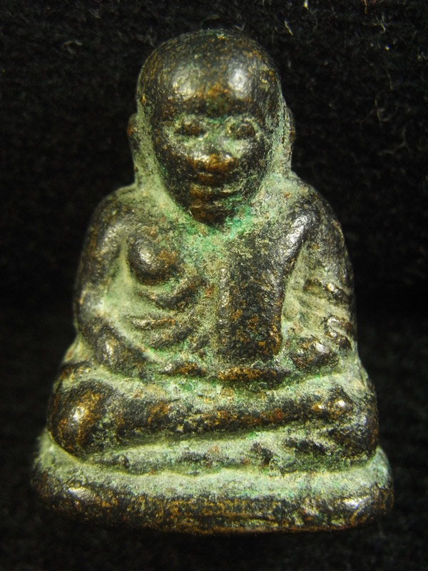 หลวงพ่อเงิน ( 3 )