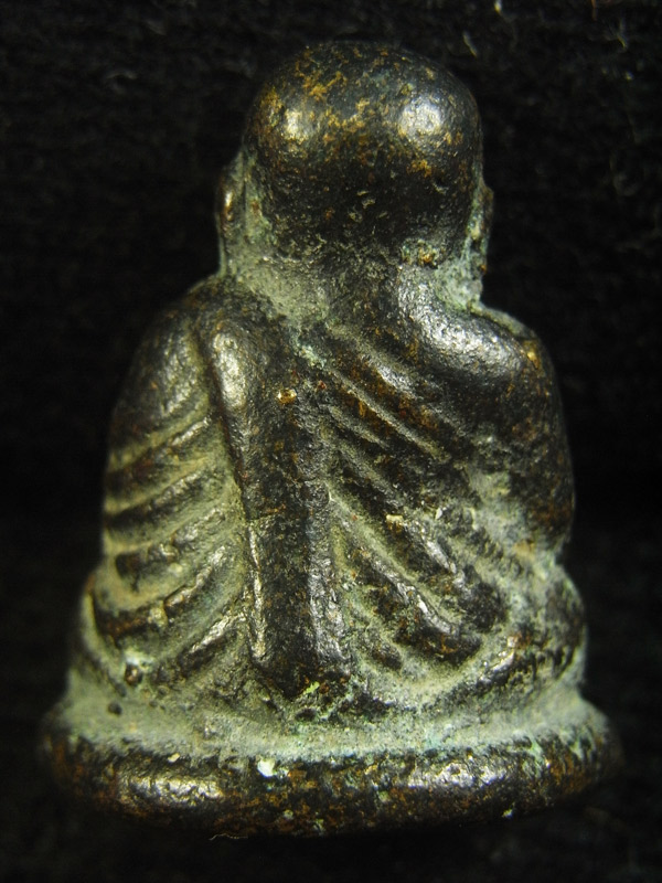 หลวงพ่อเงิน ( 3 )