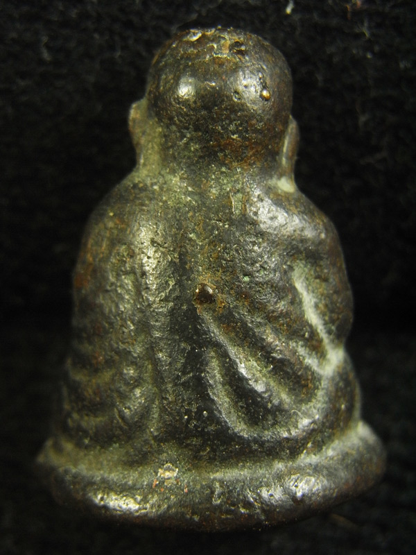 หลวงพ่อเงิน ( 5 )