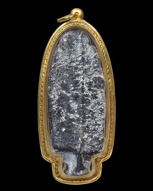 พระร่วงยืน พิมพ์ใหญ่ประทานพร กรุวังเพิ่ม จ.ขอนแก่น เนื้อตะกั่วสนิมแดง สภาพสวยมากมาก+เลี่ยมทอง10,000