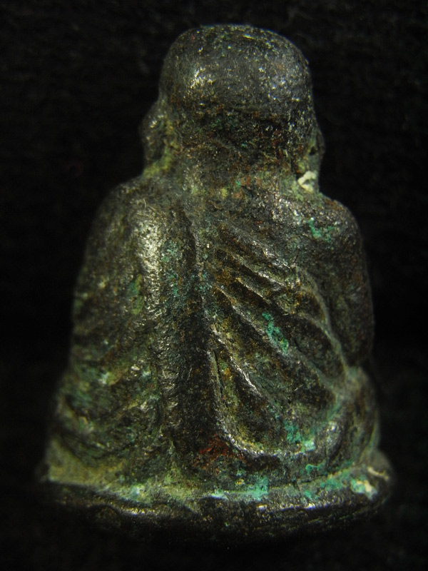 หลวงพ่อเงิน ( 8 )