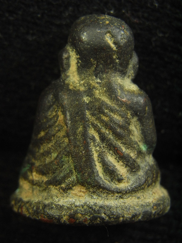 หลวงพ่อเงิน ( 13 )