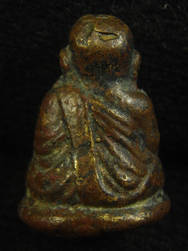 หลวงพ่อเงิน ( 17 )