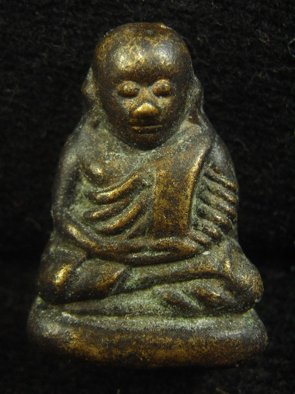 หลวงพ่อเงิน ( 18 )