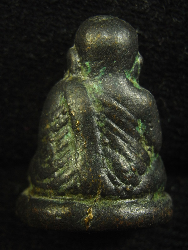 หลวงพ่อเงิน ( 19 )