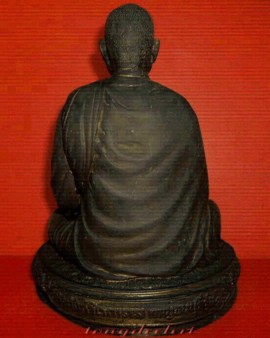 รูปหล่อบูชาหลวงพ่ออุตตมะ วัดวังก์วิเวการาม จ.กาญจนบุรี รุ่นแรก สวยมากค่ะ