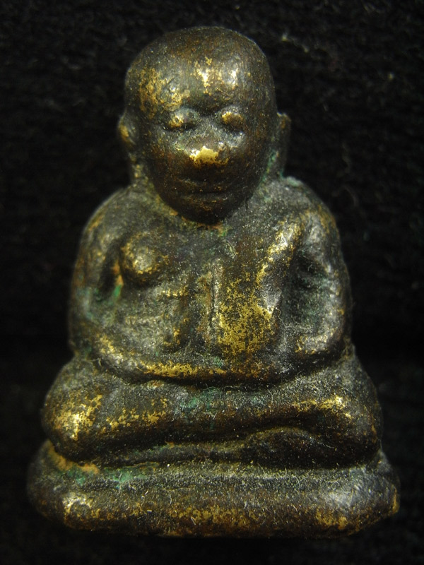 หลวงพ่อเงิน ( 21 )