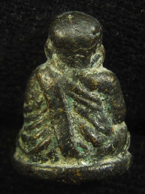 หลวงพ่อเงิน ( 23 )