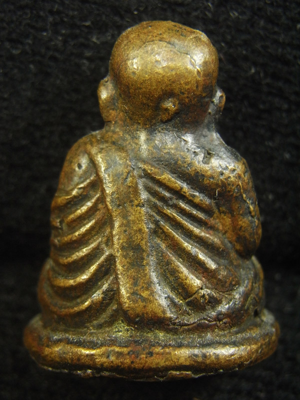 หลวงพ่อเงิน ( 24 )