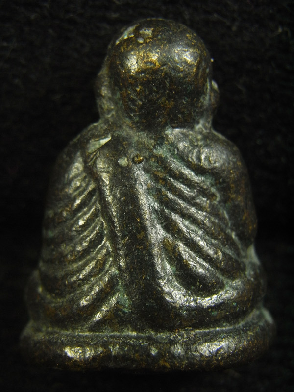 หลวงพ่อเงิน ( 26 )