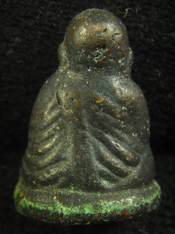 หลวงพ่อเงิน ( 32 )