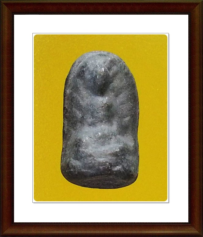 พระรอด หลวงปู่เอี่ยม วัดโคนอน