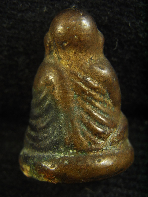 หลวงพ่อเงิน ( 57 )