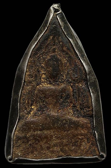 พระชินราช เนื้อดิน กรุวัดเสาธงทอง จ.สุพรรณบุรี เนื้อจัด ดูง่าย