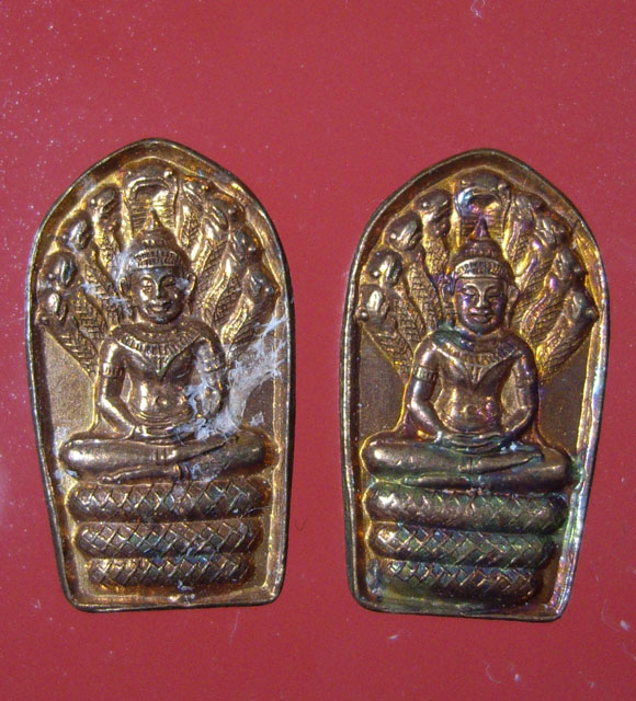 พระนาคปรกใบมะขาม หลวงปู่หลิว วัดไร่แตงทอง เนื้อทองแดง ทีเดียว 2 เหรียญ 