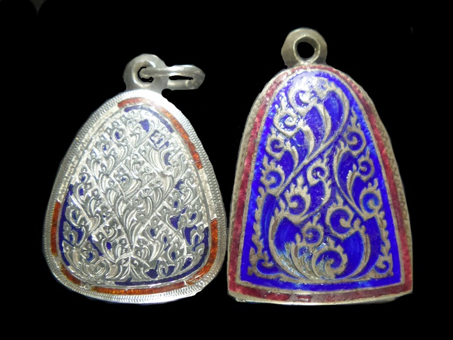 ตลับเงิน 2 ใบ