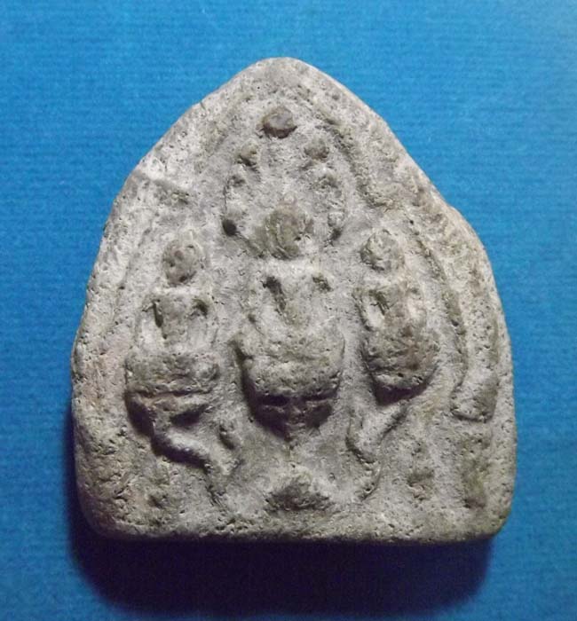 พระตรีกาย ฐานก้านบัว กรุสุโขทัย และลพบุรี