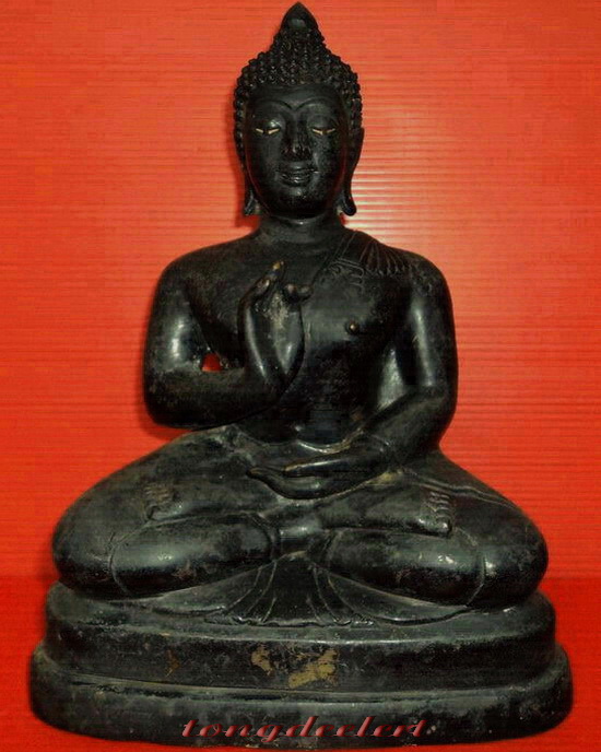 พระพุทธทักษิณมิ่งมงคล วัดเขากง จ.นราธิวาส ตามุก หล่อดินไทย สวยมากค่ะ