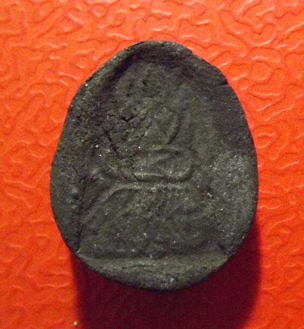 พระปิดตา หลวงพ่อคล วัดวังสรรพรส พิมพ์ข้างจุด เนื้อดิน7ป่าช้า