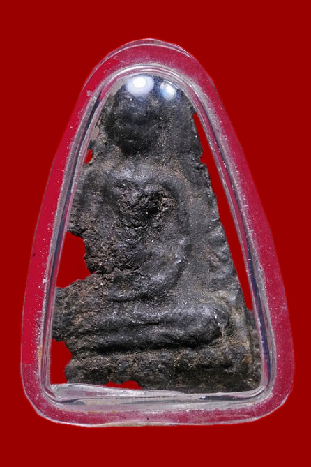 พระสุพรรณข้างขีด พิมพ์เล็ก เนื้อชินเงิน กรุวัดพระศรีรัตนมหาธาตุ จ.สุพรรณบุรี