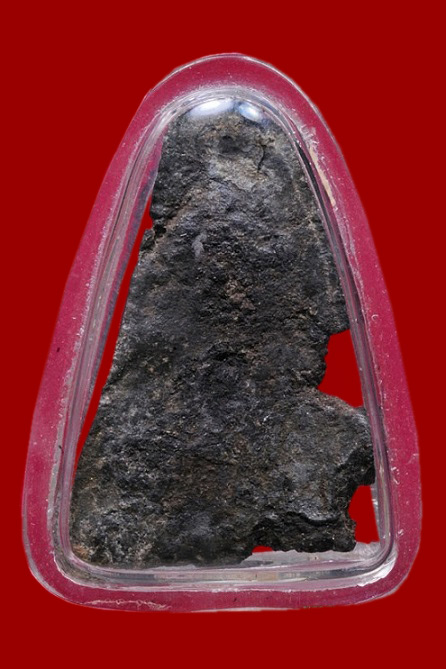 พระสุพรรณข้างขีด พิมพ์เล็ก เนื้อชินเงิน กรุวัดพระศรีรัตนมหาธาตุ จ.สุพรรณบุรี