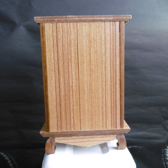 ตู้โชว์พระไม้สักจิ๋วสวยๆ มีประตู 1 บาน เหมาะกับพระเครื่ององค์เล็ก มีพระดีพระสวยต้องโชว์ครับส่งฟรี