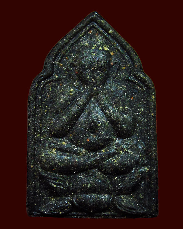 พระปิดตาห้าเหลี่ยม เนื้อดำ ฝังตะกรุดทองเหลือง หลวงปู่บัว ถามโก รุ่น ที่ระลึกหล่อรูปเหมือน ปี ๒๕๔๑