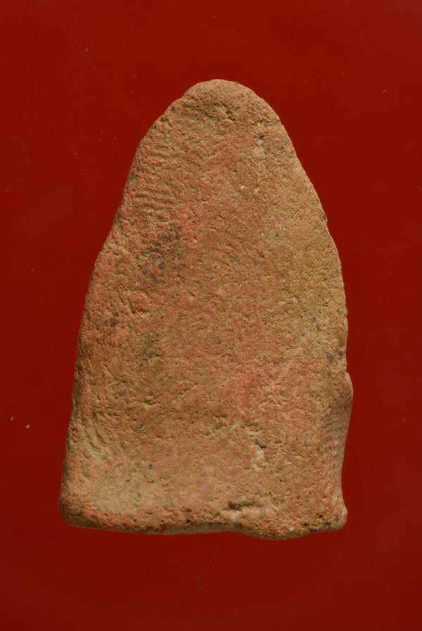 พระร่วงนั่ง กรุวัดร่องไม้แดง เนื้อดิน สุโขทัย