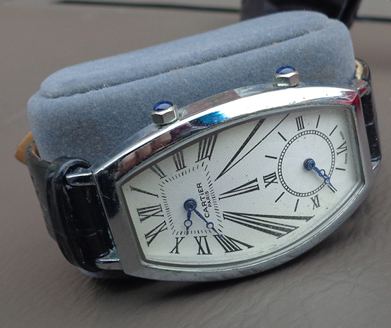 นาฬิกา CARTIER Paris แบบหน้าปัดวงคู่ Dual Time ดีไซน์สวย