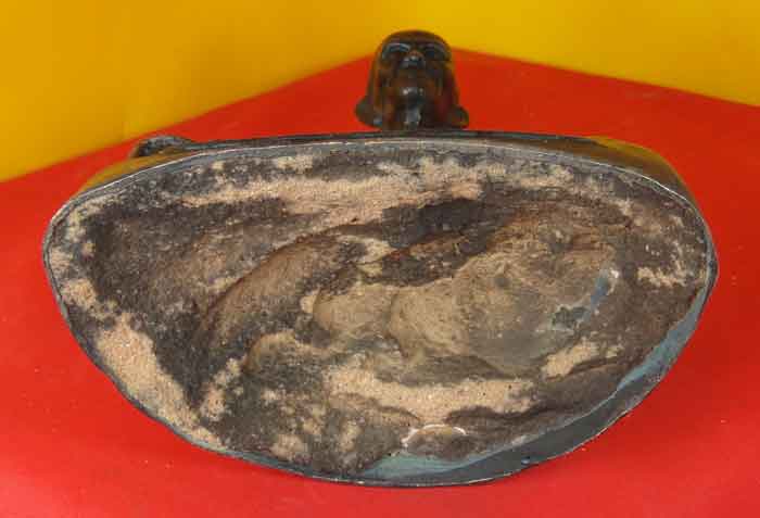 ***หลวงพ่อพรหม ถาวโร วัดช่องแค พระบูชา ขนาดหน้าตัก 5 นิ้ว ฐานสี่เหลี่ยม เนื้อทองเหลืองรมดำ งานต้มยาค